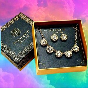 ❤️🆕Monet jewelry Women’s gold-tone diamond necklace & earrings set (18.5 in.)
